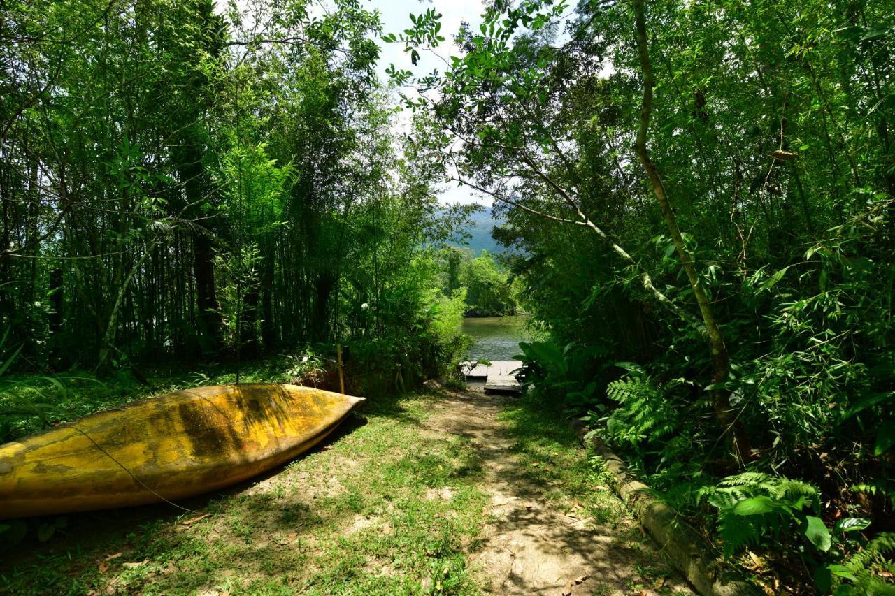 Casa A Beira Do Rio Jaguareguava Na Mata Atlantica Em Bertioga Sp Villa Eksteriør billede